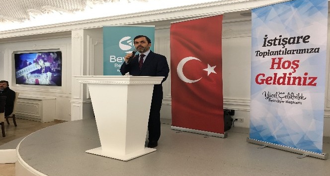 Beykoz Belediye Başkanı Yücel Çelikbilek, din görevlileriyle bir araya geldi