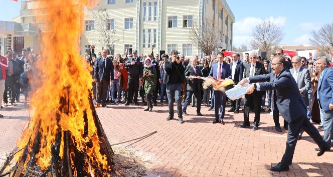 Gaziantep Üniversitesinde Nevruz coşkuyla kutlandı