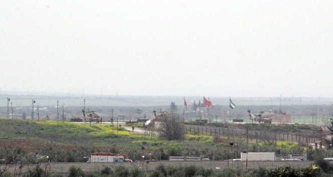 Genelkurmay Başkanı Akar, Suriye sınırında