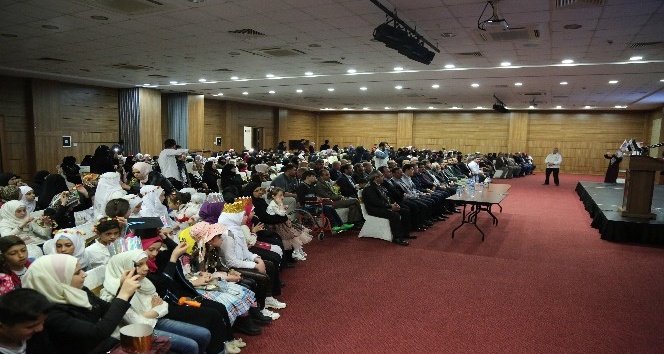 Suriyeli bin 250 Öğrenci için Bitirme Programı Düzenlendi