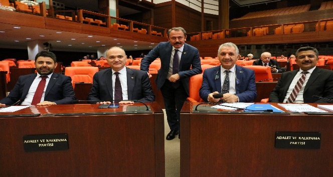 KOSGEP Kredilerinin 1 yıl faizsiz ertelendi