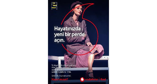Türkiye’nin ilk dijital tiyatro oyunu ’Kürk Mantolu Madonna’ İzmir’de