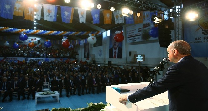 Cumhurbaşkanı Erdoğan: &quot; Bizde siyaset ikbal için değil hakkın ve halkın rızası için yapılır&quot;