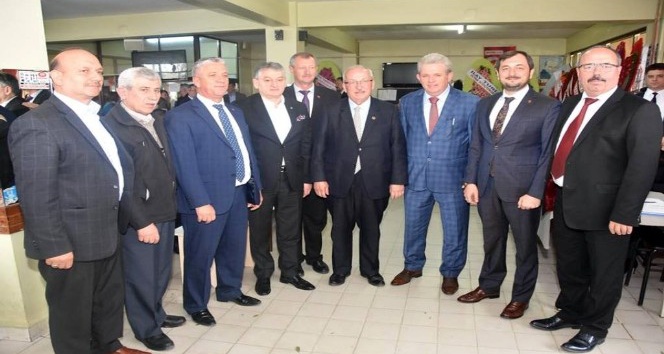 Başkan Albayrak, Tekirdağ Motorlu Taşıyıcılar Kooperatifi Mali Genel Kurul toplantısına katıldı