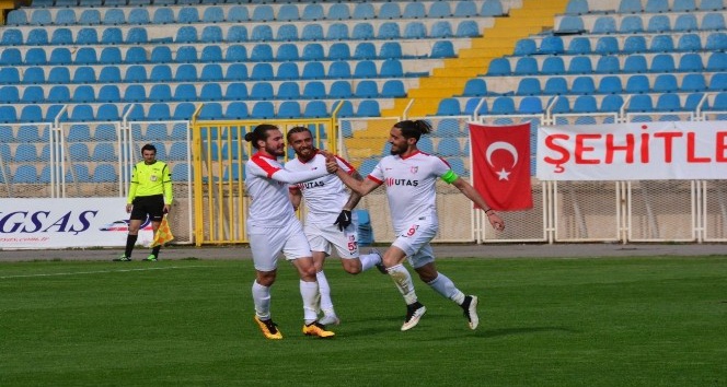 TFF 3. Lig Ankara Adliyespor:1 UTAŞ Uşakspor:1
