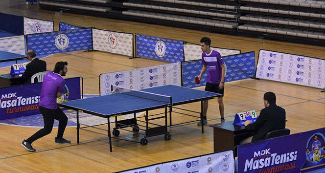 OMÜ’de 3. Uluslararası Masa Tenisi Turnuvası başladı