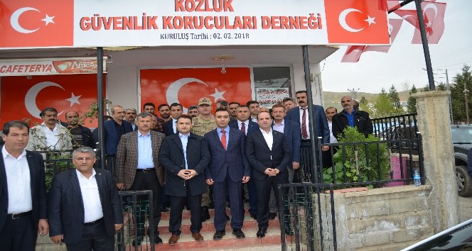 Şehit Aileleri, Gaziler ve Güvenlik Korucuları Konfederasyonu Başkanı Ziya Sözen: