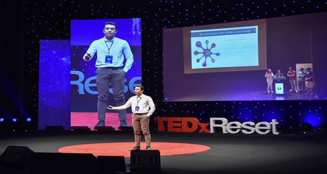 Uğurlu öğrenci TEDxReset sahnesindeydi: “Başarısızlık, başarının ilk adımıdır&quot;