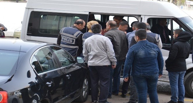 Kırıkkale’de hırsızlık suçlarından aranan 4 kişi yakalandı