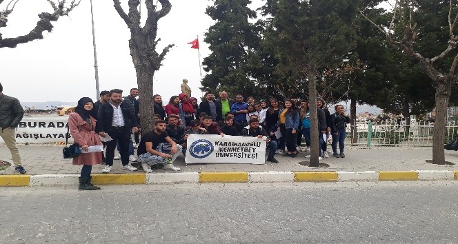 Karaman’da üniversiteli öğrencilerden kan bağışı