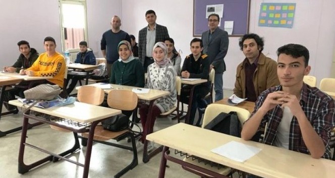 Altınova’da destekleme ve yetiştirme kursları sürüyor