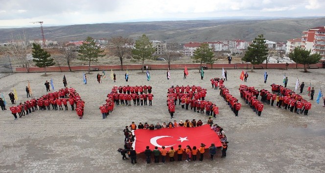 Minik yüreklerden Mehmetçiğe destek