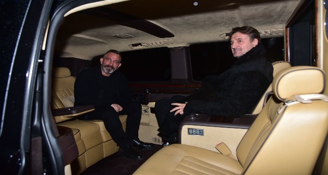 Cem Yılmaz verdiği kilolarla şaşırttı