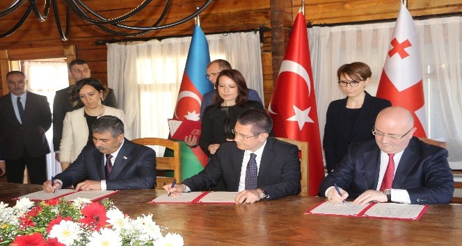 Türkiye, Azerbaycan ve Gürcistan Savunma Bakanları Giresun’da yaylada buluştu...(3)