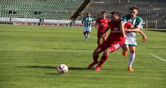 Spor Toto 1. Lig: AÇ Giresunspor: 0 - Altınordu: 0