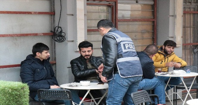 Kırşehir’de 26 ekip 144 polis asayiş kontrolü yaptı