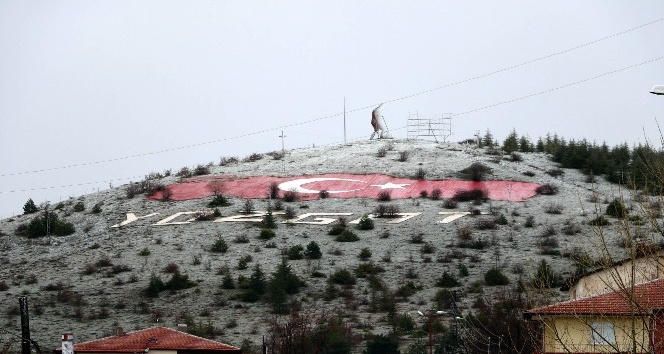 Yozgat’ta Nisan ayında kar yağdı