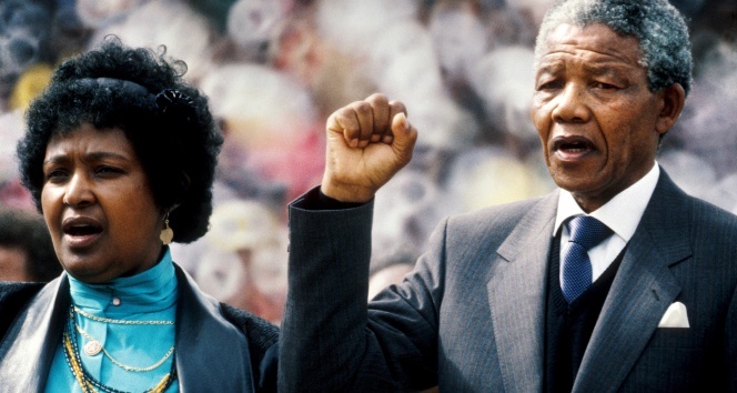 Nelson Mandela’nın eşi Winnie Madikizela-Mandela hayatını kaybetti
