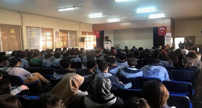 Başkan Kara’dan öğrencilere moral