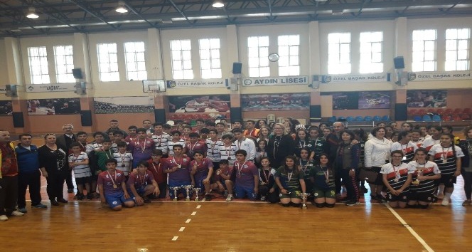 Okulsporları yıldızlar hentbol müsabakaları tamamlandı