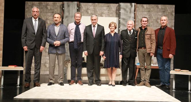 Cumhurbaşkanı Mustafa Akıncı, 5. Tiyatro Günleri’nin onur konuğu oldu