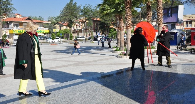 Milas’ta Avukatlar Günü kutlandı