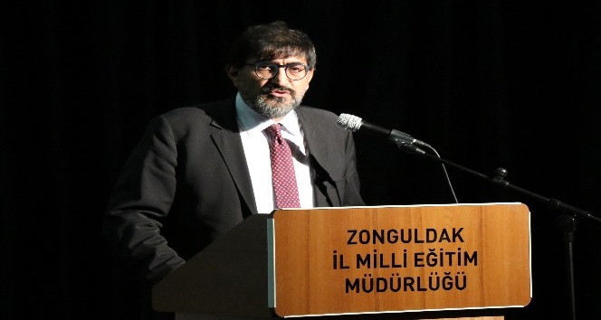Milli Eğitim Bakanlığı Talim Terbiye Kurulu Başkanı Alpaslan Durmuş;