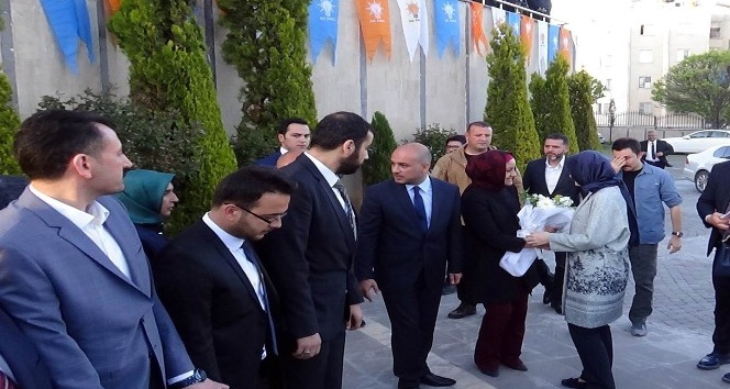 Bakan Kaya, AK Parti Gençlik Kolları Kongresi’ne katıldı