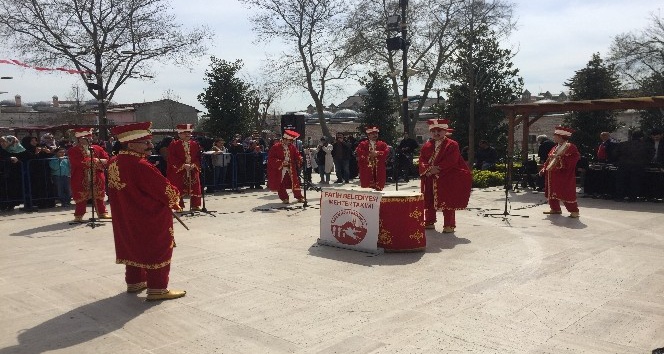 Plevne Kahramanı Gazi Osman Paşa kabri başında anıldı