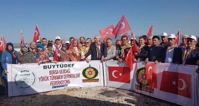 Yörük Türkmenlerden sınırdaki askerlere destek