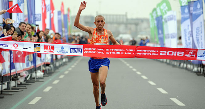 Vodafone 13. İstanbul Yarı Maratonu&#039;ndan rekor çıktı