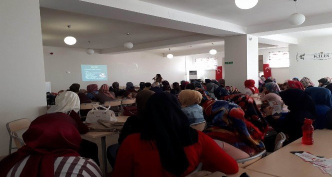 Kanser Haftasında Sağlıkçılar Farkındalık oluşturdu