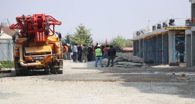 Vinç operatörü ile duvar ustasının kavgasında kan aktı: 1 yaralı