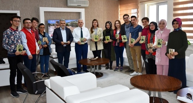 Karaman’da “Hayalleriniz varsa kitap okuyun” projesi