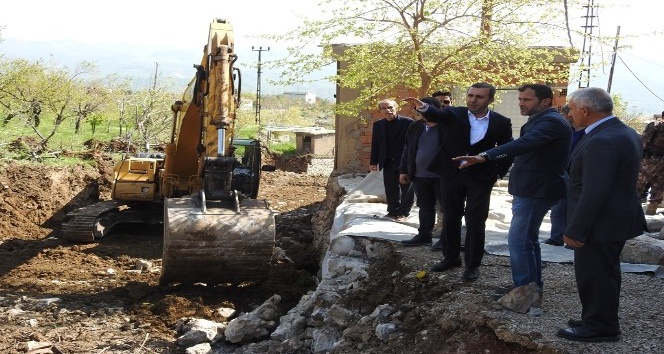 Şırnak Belediyesi dere ıslah çalışmalarına başladı