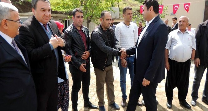 Körahmethüyüğü  köyünde tapu dağıtım töreni yapıldı