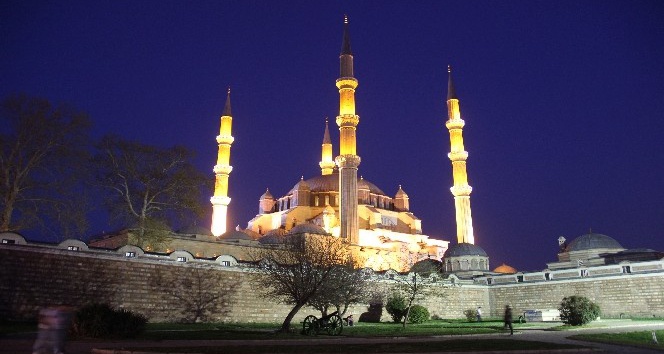 Edirne’de Miraç Kandili coşkusu