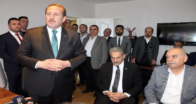 AK Parti Genel Başkan Yardımcısı Karacan: “Suriye halkı rejim değişikliği istiyor”