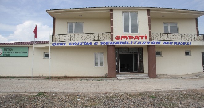 Malazgirt’te ‘fizik tedavi ve rehabilitasyon merkezi’ açıldı