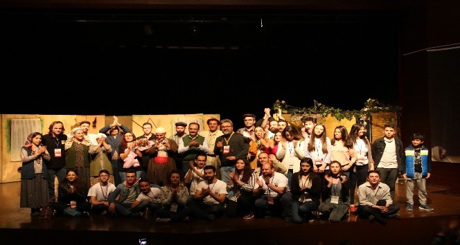 Efeler Belediye Tiyatrosu, Uluslararası Tiyatro Festivali’ne katıldı