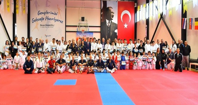 WJJF Uluslararası JuJitsu Semineri İstanbul’da gerçekleşti