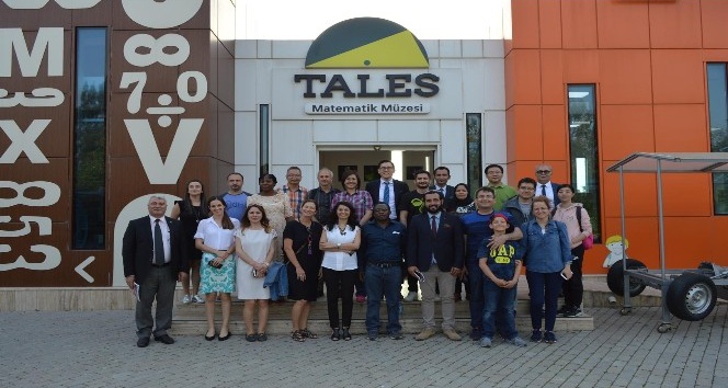 Dünya Bilimler Akademisi üyeleri Tales Matematik Müzesi’ni ziyaret etti