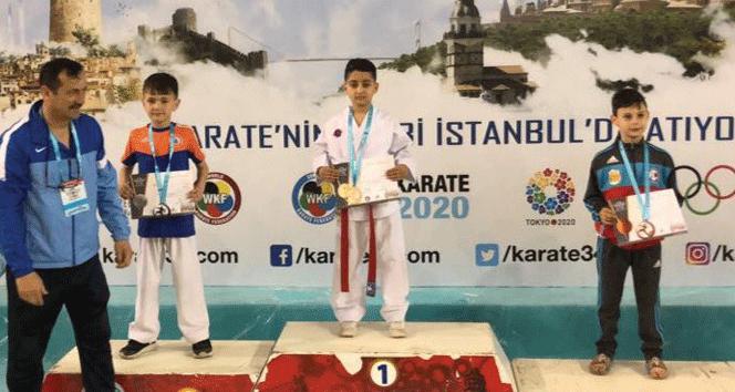 İhlas Koleji’nden iki İstanbul Şampiyonluğu