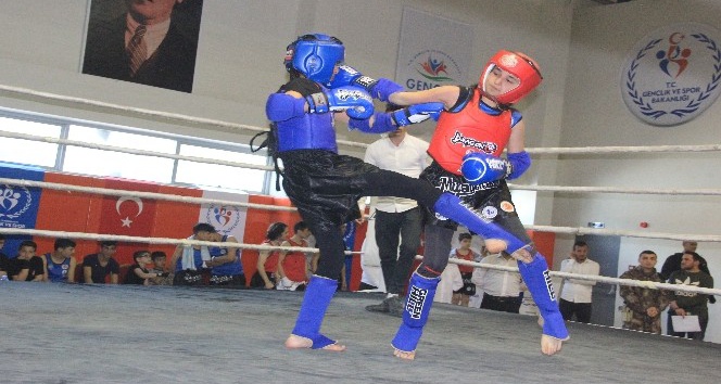 Hakkari’de ‘Muay Thai İl Şampiyonası’ düzenlendi