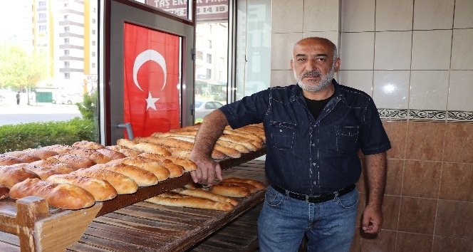 Fırıncılar Odası Başkanı Mustafa Aslan: “Türkiye genelinde en ucuz ekmeğin olduğu şehir Kayseri’dir”