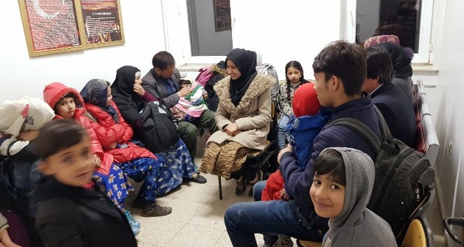 Kaçak göçmenleri İstanbul diye Van’a bıraktılar
