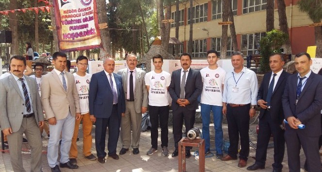 Nedim Ökmen Anadolu Lisesi’nde TUBİTAK Bilim Fuarı