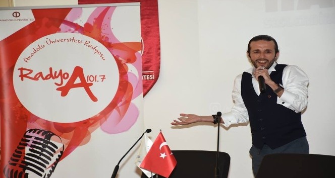 Deadpool’un sesi Harun Can’dan Anadolu Üniversitesi’nde söyleşi