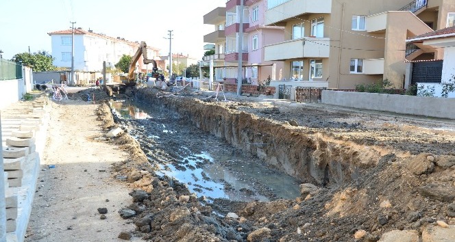 Lapseki’de kanalizasyon inşaatı tamamlandı