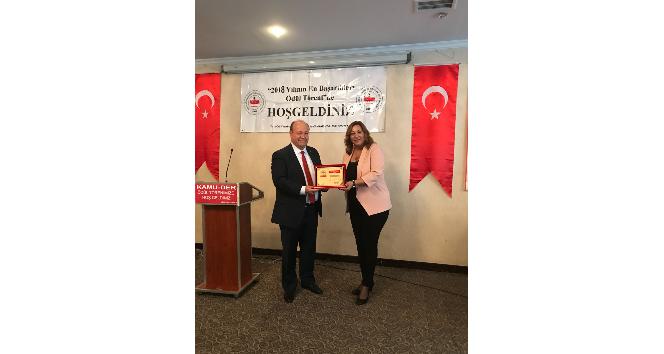 Başkan Özakcan ’Yılın En Başarılı Belediye Başkanı’ seçildi